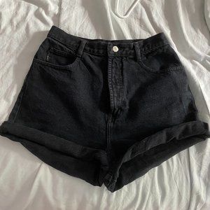 Vintage Black Mom Shorts